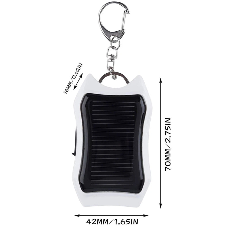 Mini carregador solar chaveiro com bateria portátil e carregamento rápido.